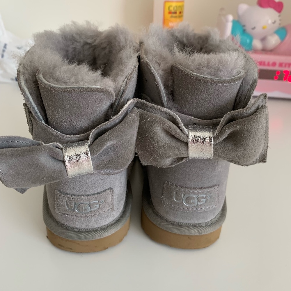 Toddler girl bow tie uggs